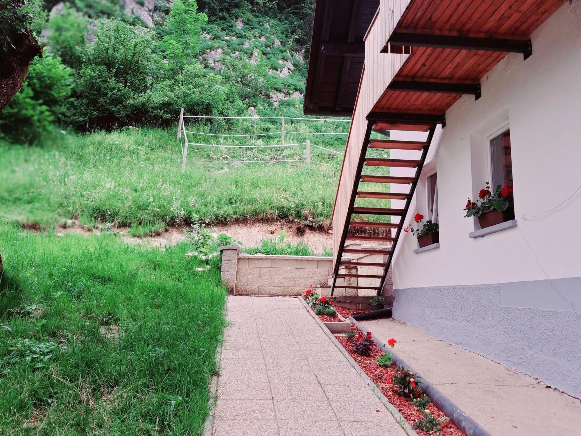 Apartamento Tourist Farm Pr' Maretc Bohinjska Bistrica Exterior foto